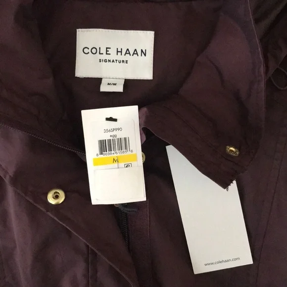 Cole Haan Back Bow Packable Hooded Raincoat - Picture 6 of 8